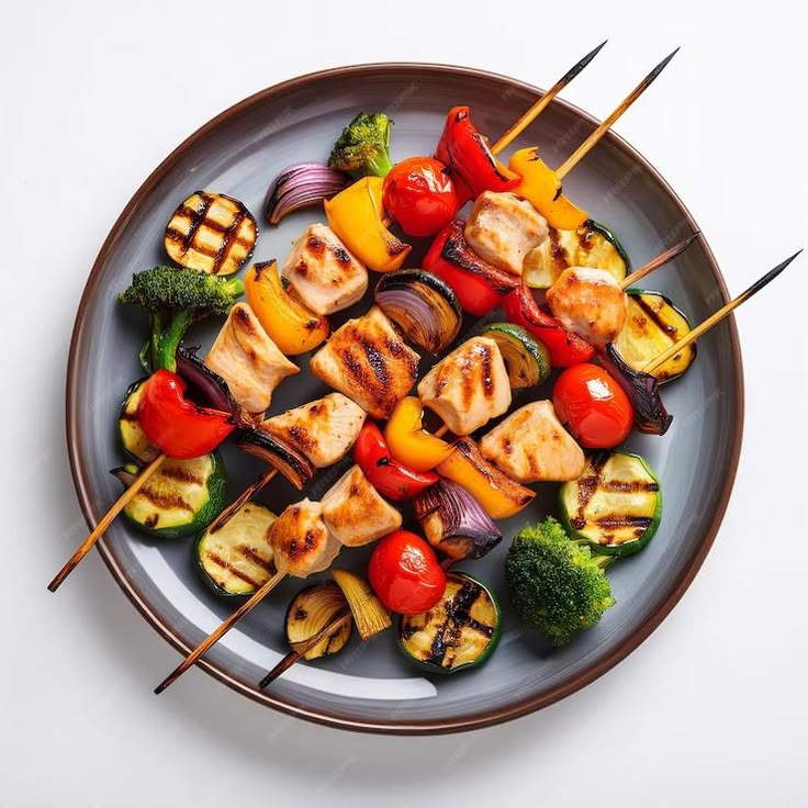 Grilled chicken skewers with vegetables _ Premium AI-generated image